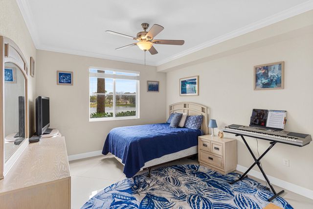 1660 Renaissance Commons Boulevard 2107, Boynton Beach, FL 33426