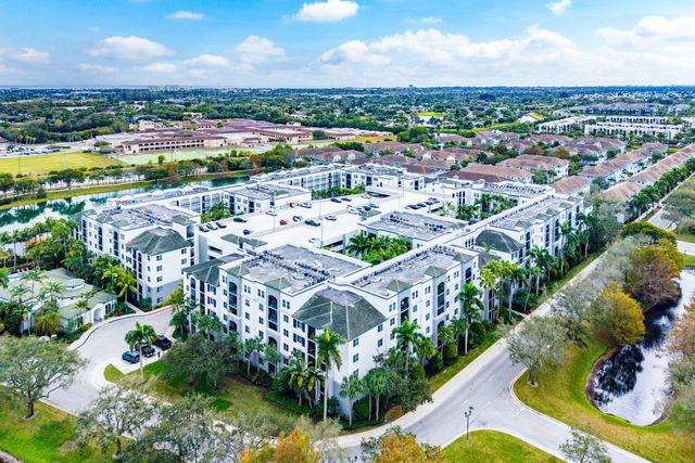 1660 Renaissance Commons Boulevard 2107, Boynton Beach, FL 33426