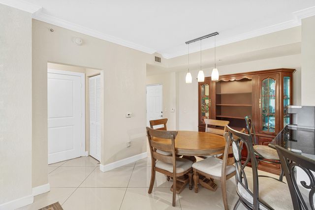 1660 Renaissance Commons Boulevard 2107, Boynton Beach, FL 33426