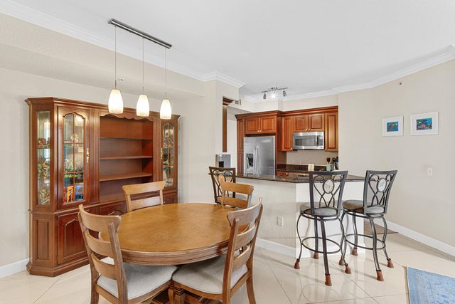 1660 Renaissance Commons Boulevard 2107, Boynton Beach, FL 33426