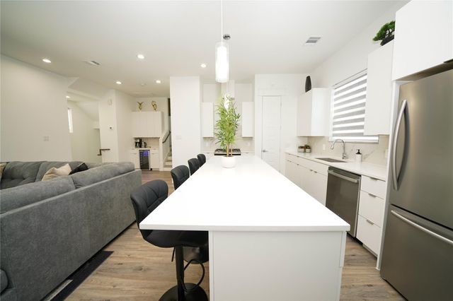 4607 Edmund Street, Houston, TX 77020