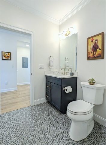 4281 Washington St 4C, Boston, MA 02131