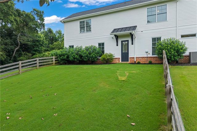 3223 Holbrook Campground Road, Alpharetta, GA 30004