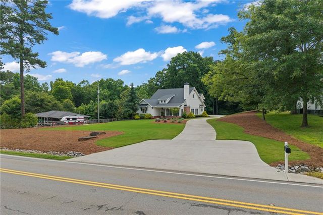 3223 Holbrook Campground Road, Alpharetta, GA 30004