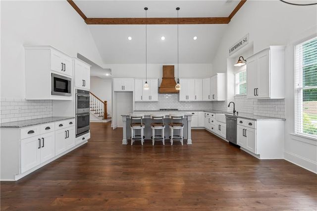 3223 Holbrook Campground Road, Alpharetta, GA 30004