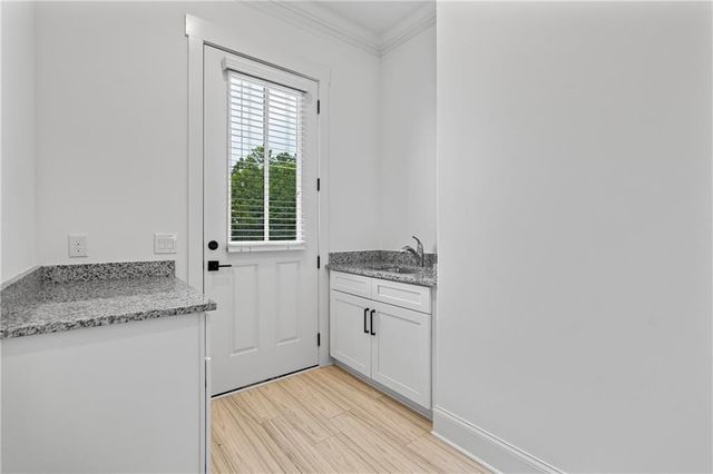 3223 Holbrook Campground Road, Alpharetta, GA 30004