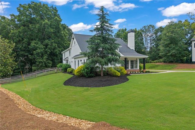3223 Holbrook Campground Road, Alpharetta, GA 30004