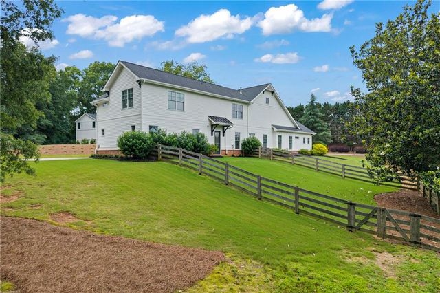3223 Holbrook Campground Road, Alpharetta, GA 30004