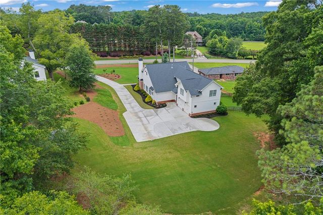 3223 Holbrook Campground Road, Alpharetta, GA 30004