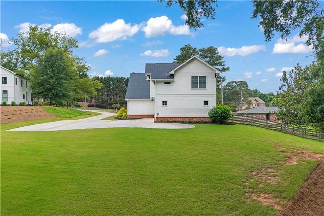 3223 Holbrook Campground Road, Alpharetta, GA 30004