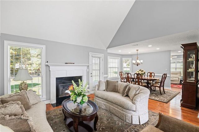 12189 Lauren Way, Fayetteville, GA 30215