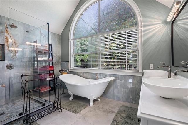 12189 Lauren Way, Fayetteville, GA 30215