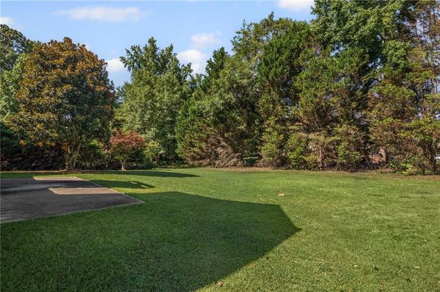 12189 Lauren Way, Fayetteville, GA 30215