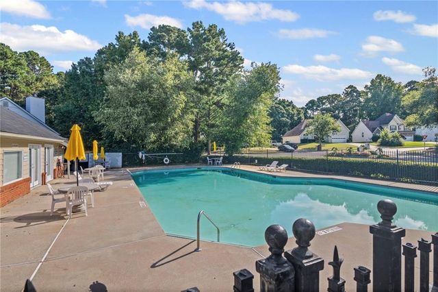 12189 Lauren Way, Fayetteville, GA 30215