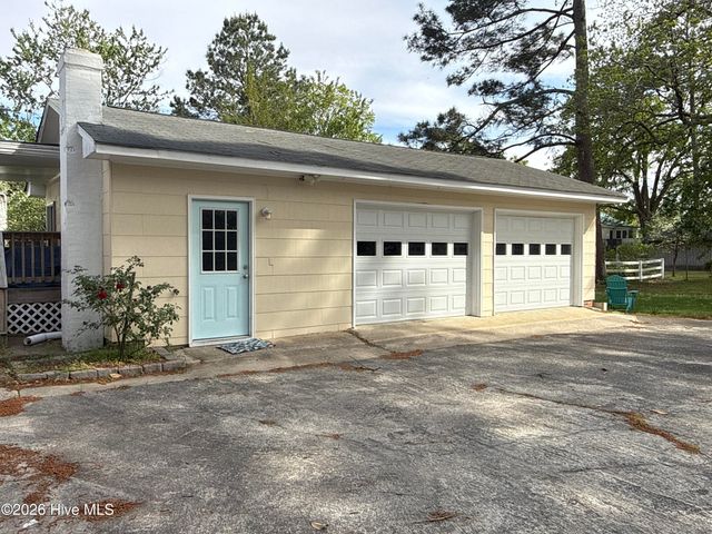 415 E 5th Street, Washington, NC 27889