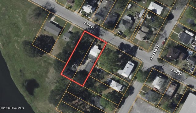 415 E 5th Street, Washington, NC 27889
