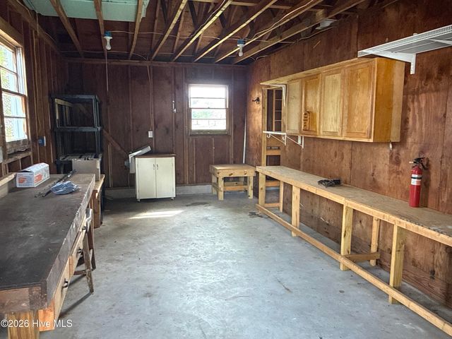415 E 5th Street, Washington, NC 27889