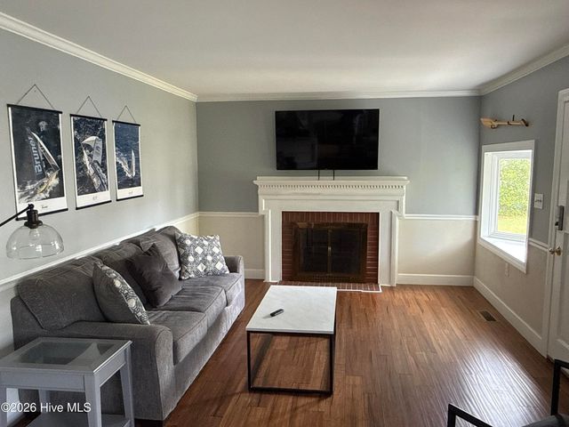 415 E 5th Street, Washington, NC 27889