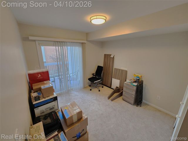 1341 S Washington Avenue, Royal Oak, MI 48067