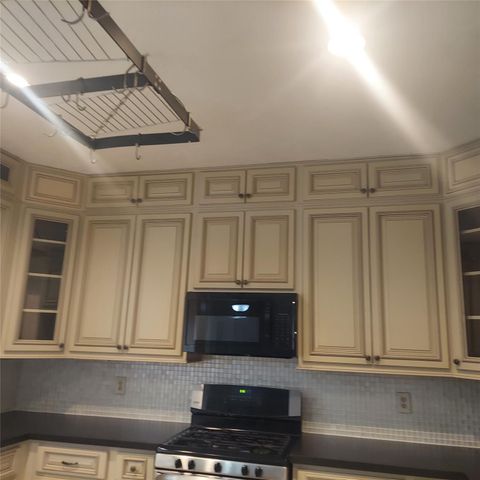 6827 Trimstone Drive, Pasadena, TX 77505