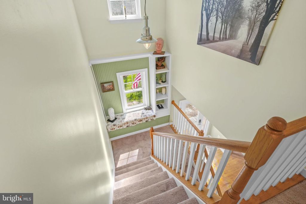 Image 16 of property listing at 90 PARK AVE, Edgewater, MD 21037