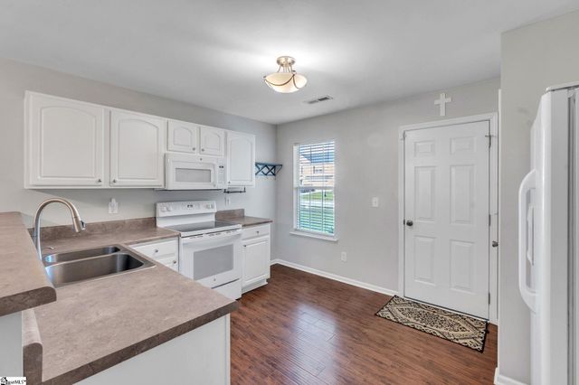 612 Westbury Way, Simpsonville, SC 29680