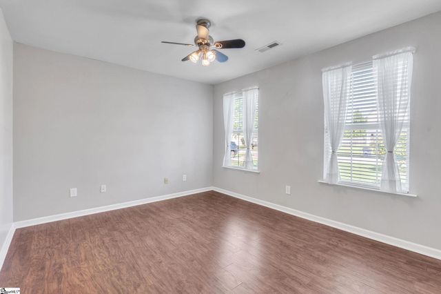 612 Westbury Way, Simpsonville, SC 29680
