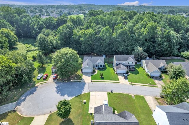 612 Westbury Way, Simpsonville, SC 29680