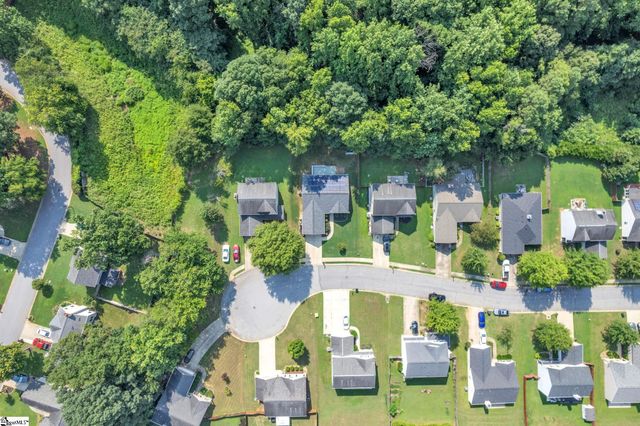 612 Westbury Way, Simpsonville, SC 29680