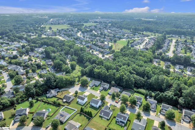 612 Westbury Way, Simpsonville, SC 29680