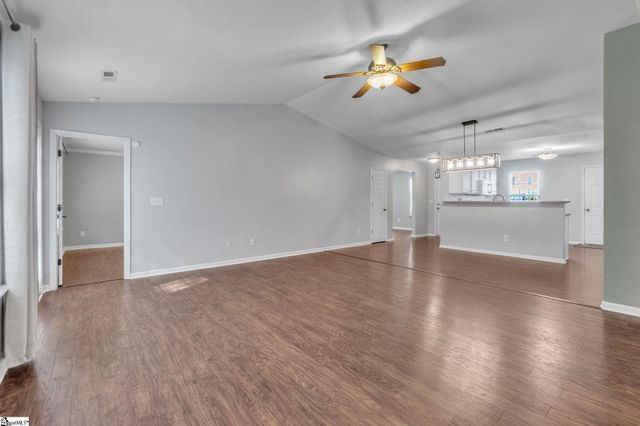 612 Westbury Way, Simpsonville, SC 29680