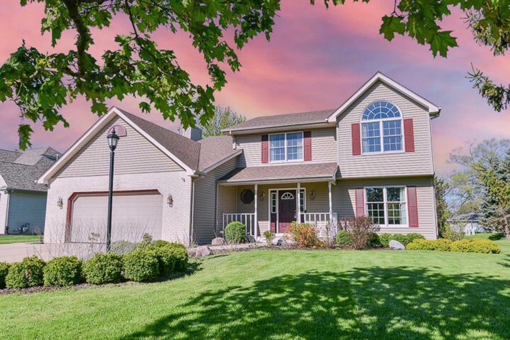 8004 103rd AVENUE, Pleasant Prairie, WI 53158