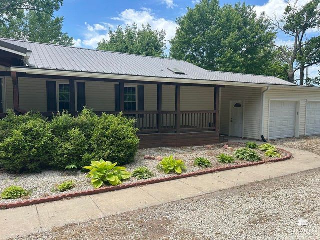 12760 Hillside Drive, St. George, KS 66535