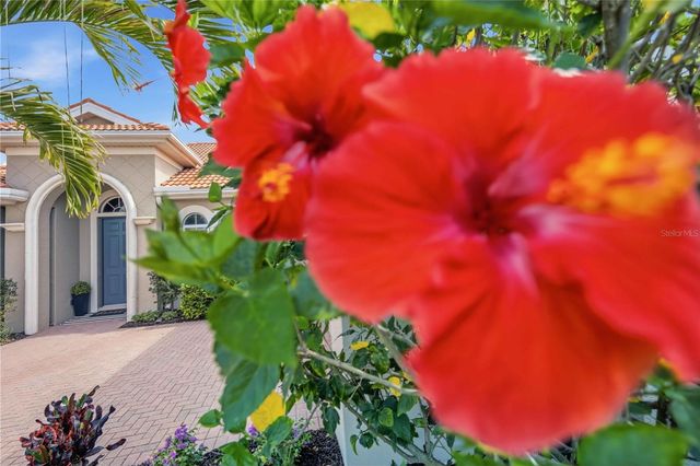 170 MONTELLUNA DRIVE, North Venice, FL 34275
