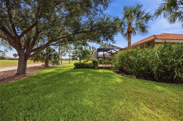 170 MONTELLUNA DRIVE, North Venice, FL 34275