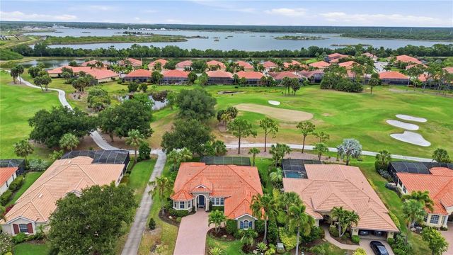 170 MONTELLUNA DRIVE, North Venice, FL 34275