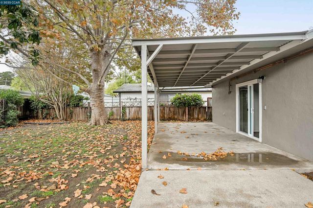 3898 MacMurtry Ct, Martinez, CA 94553