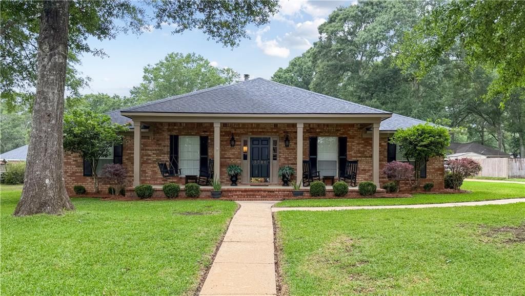 3786 E Arlington Circle, Mobile, AL 36695