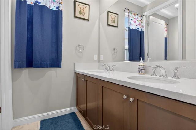 20667 W Beech, Porter Ranch, CA 91326
