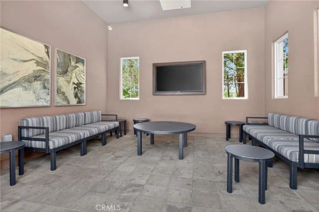 20667 W Beech, Porter Ranch, CA 91326