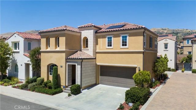 20667 W Beech, Porter Ranch, CA 91326