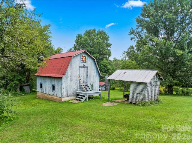 117 Woods View Trail, Fairview, NC 28730