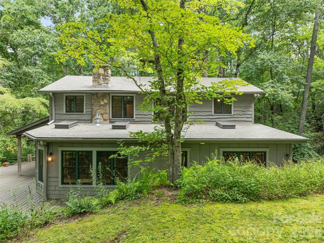 117 Woods View Trail, Fairview, NC 28730