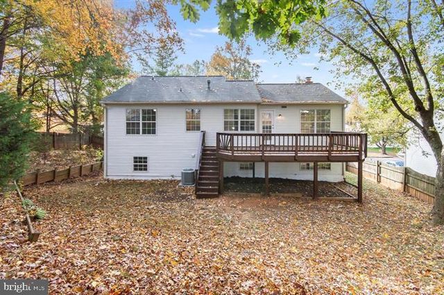 5316 SENTRY LN, Woodbridge, VA 22193