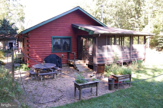 20 HIDDEN HILL LN, Robesonia, PA 19551