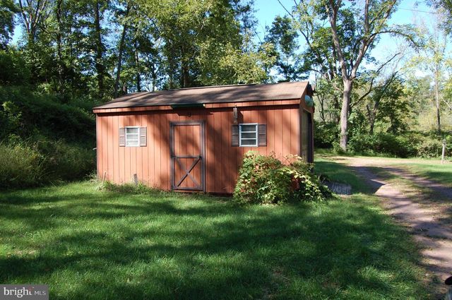 20 HIDDEN HILL LN, Robesonia, PA 19551