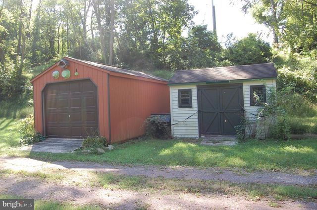 20 HIDDEN HILL LN, Robesonia, PA 19551
