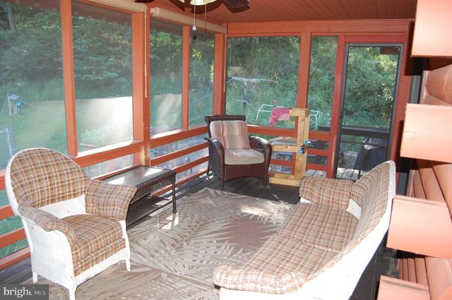 20 HIDDEN HILL LN, Robesonia, PA 19551