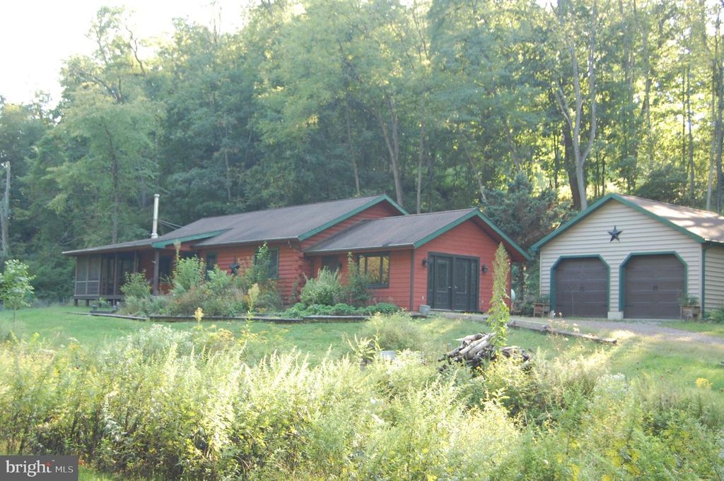 20 HIDDEN HILL LN, Robesonia, PA 19551