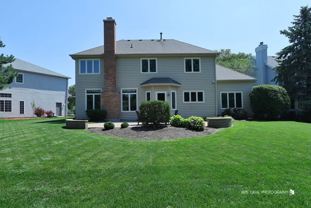898 Lakeridge Court, Aurora, IL 60502